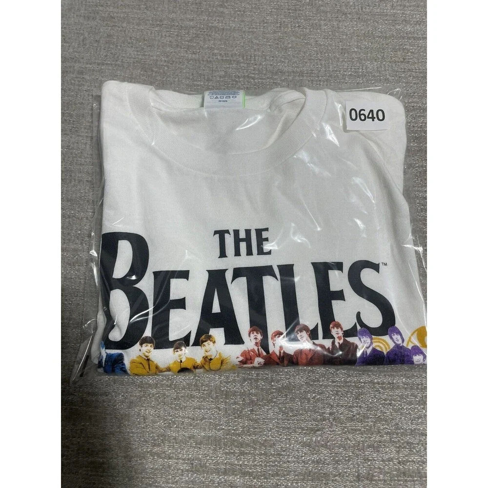 The Beatles T-Shirt Adults Large Anthology 2011 Official Licensed T Shirt NWOT - Picture 12 of 12